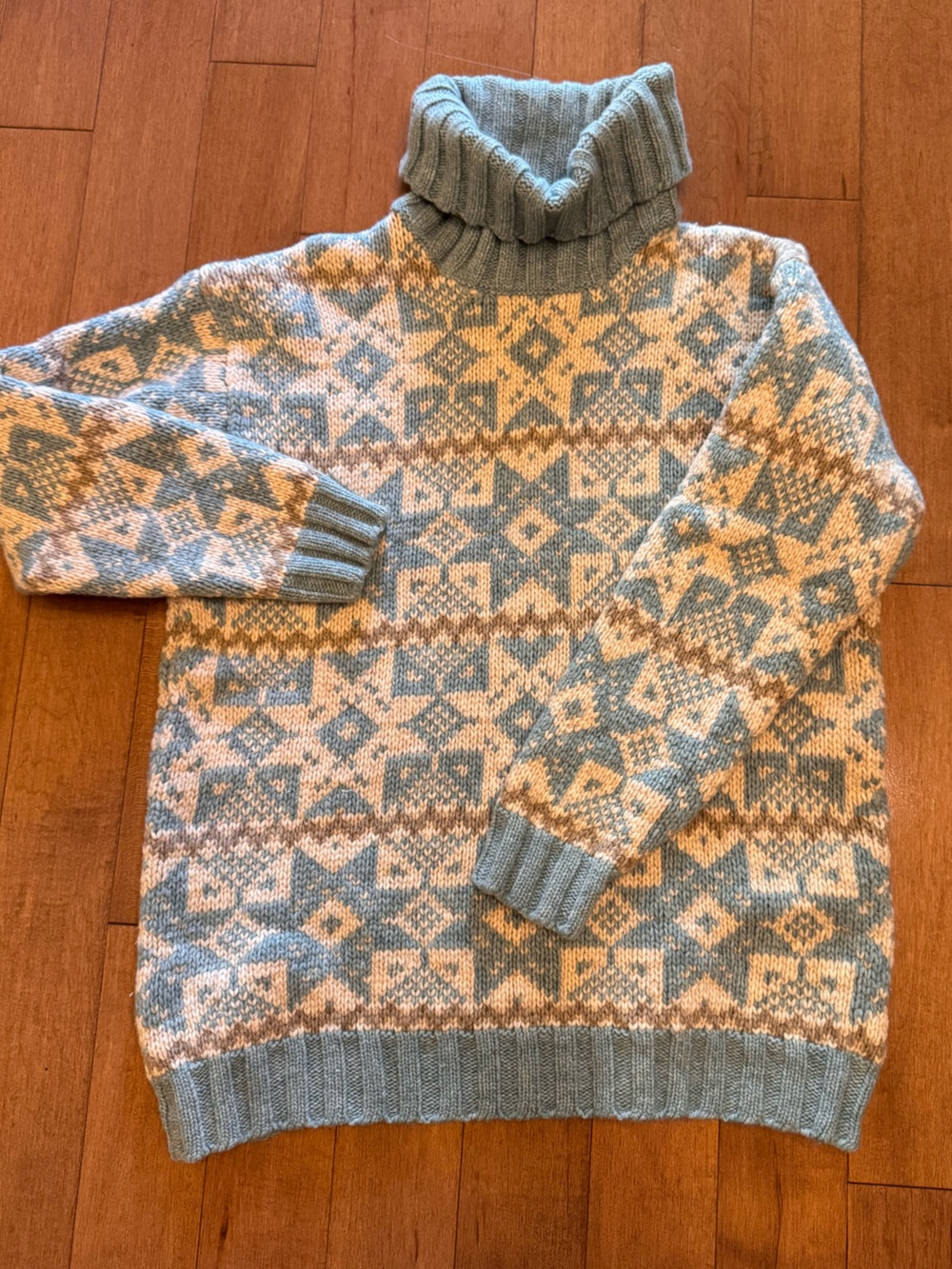 Vintage 90s Esprit 100% Lambswool Nordic Style Turtleneck Sweater